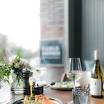 Abion Spreebogen Waterside Hotel Berlin