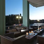 Abion Spreebogen Waterside Hotel Berlin