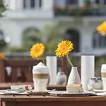 Abion Spreebogen Waterside Berlin
