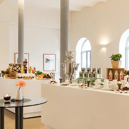 Abion Spreebogen Waterside 4* ベルリン