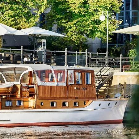 Abion Spreebogen Waterside 4*