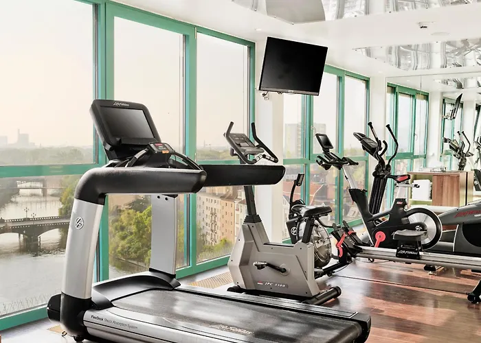 Abion Spreebogen Waterside