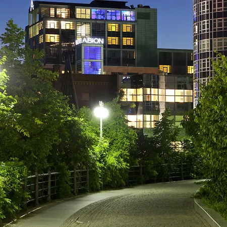 Abion Spreebogen Waterside Hotel 4*