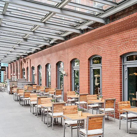 Abion Spreebogen Waterside Berlin