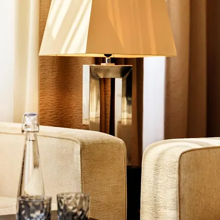 Abion Spreebogen Waterside