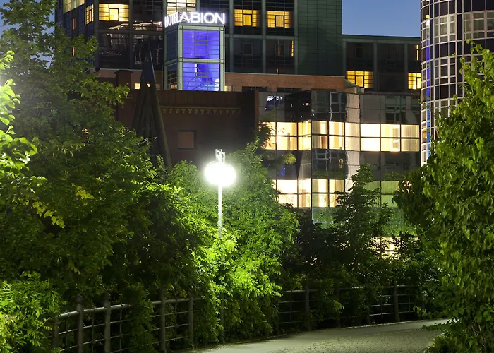 Abion Spreebogen Waterside Hotel 4*