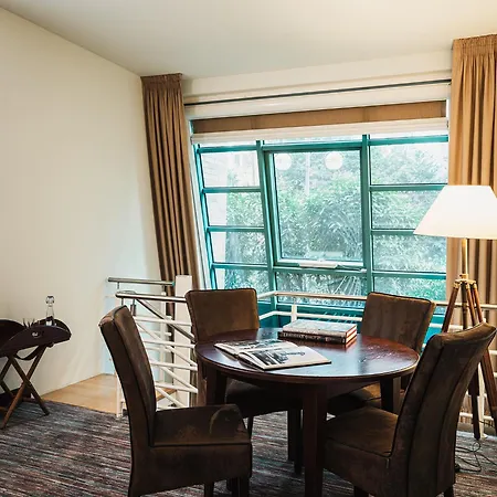 Abion Spreebogen Waterside 4* برلين