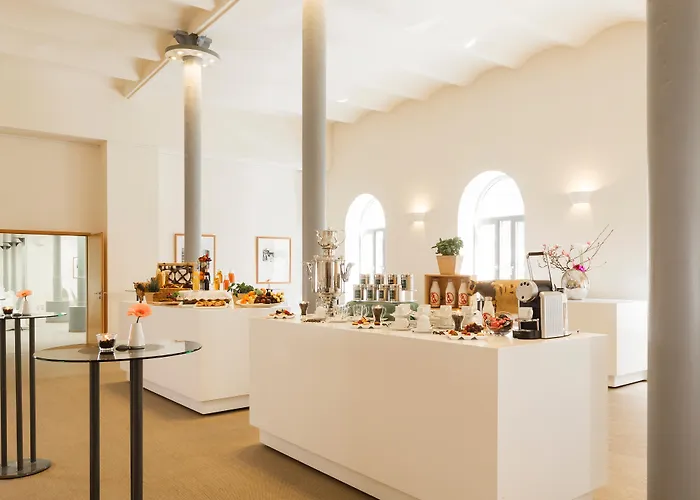 Abion Spreebogen Waterside 4*