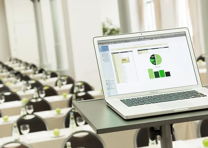 Abion Spreebogen Waterside