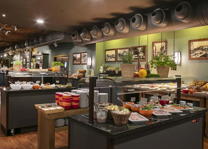 Hotel Abion Spreebogen Waterside 4*