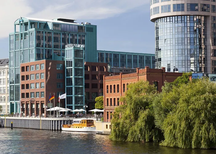 Abion Spreebogen Waterside 4*