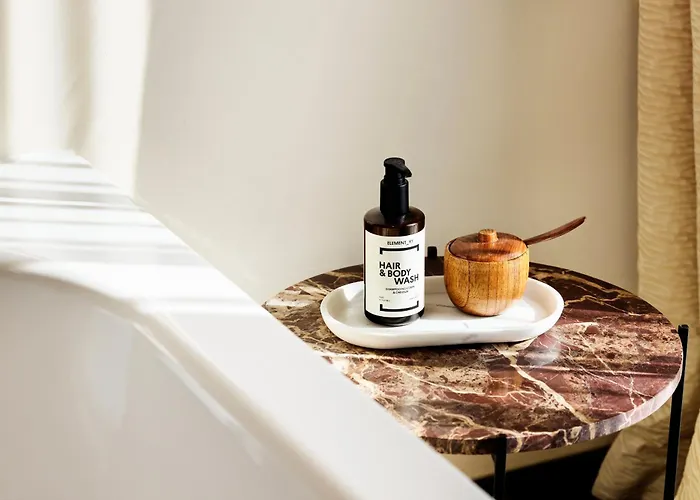 Abion Spreebogen Waterside Hotel 4*